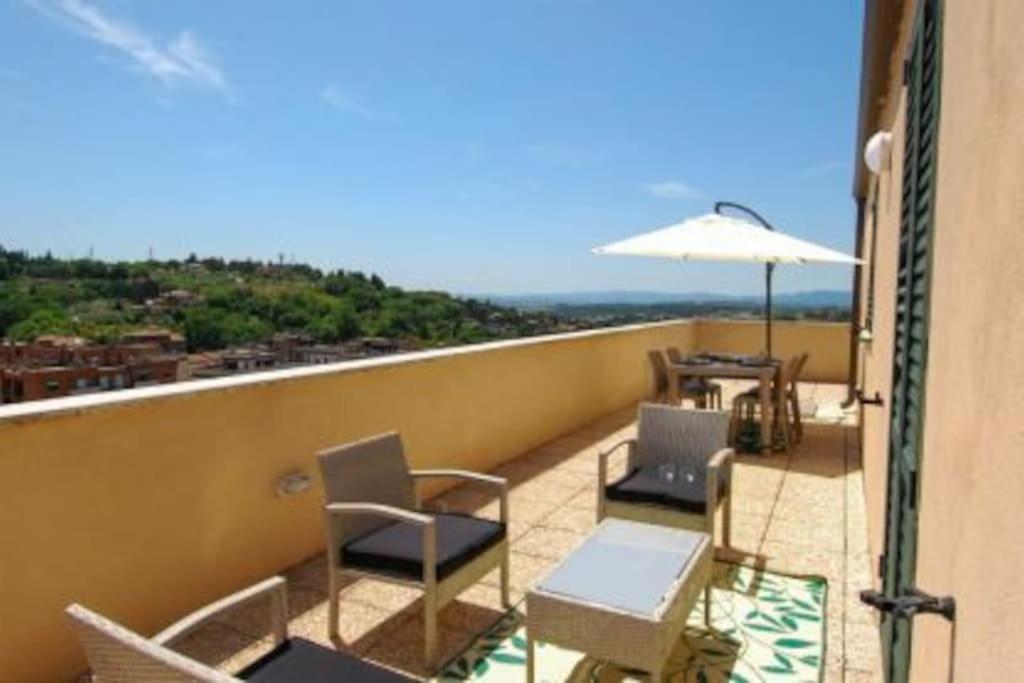 Apartament Exclusive Penthouse With 60 M2 Panoramic Terrace Perugia Zewnętrze zdjęcie